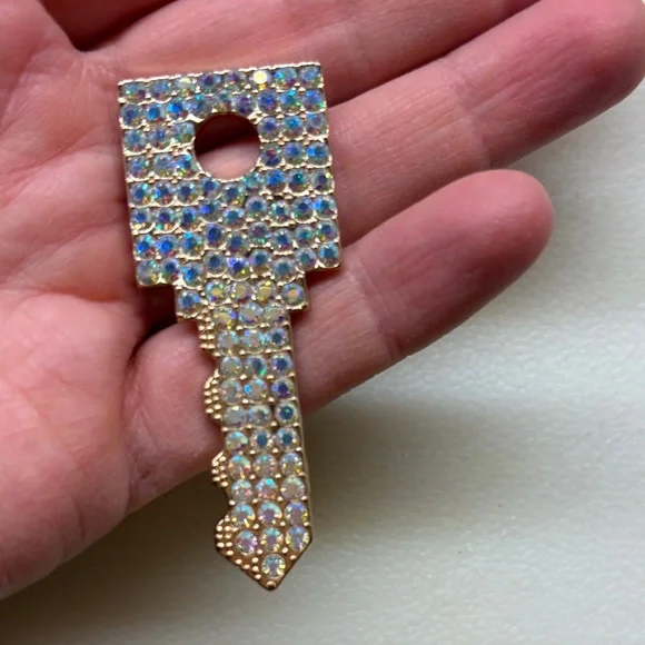 Sparkling Rhinestone Key Charms - Picture 4 of 4